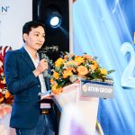 Ông Phạm Anh Đông - Giám đốc chiến lược kinh doanh phát biểu tổng kết tình hình kinh doanh 2024 và mục tiêu định hướng phát triển 2025